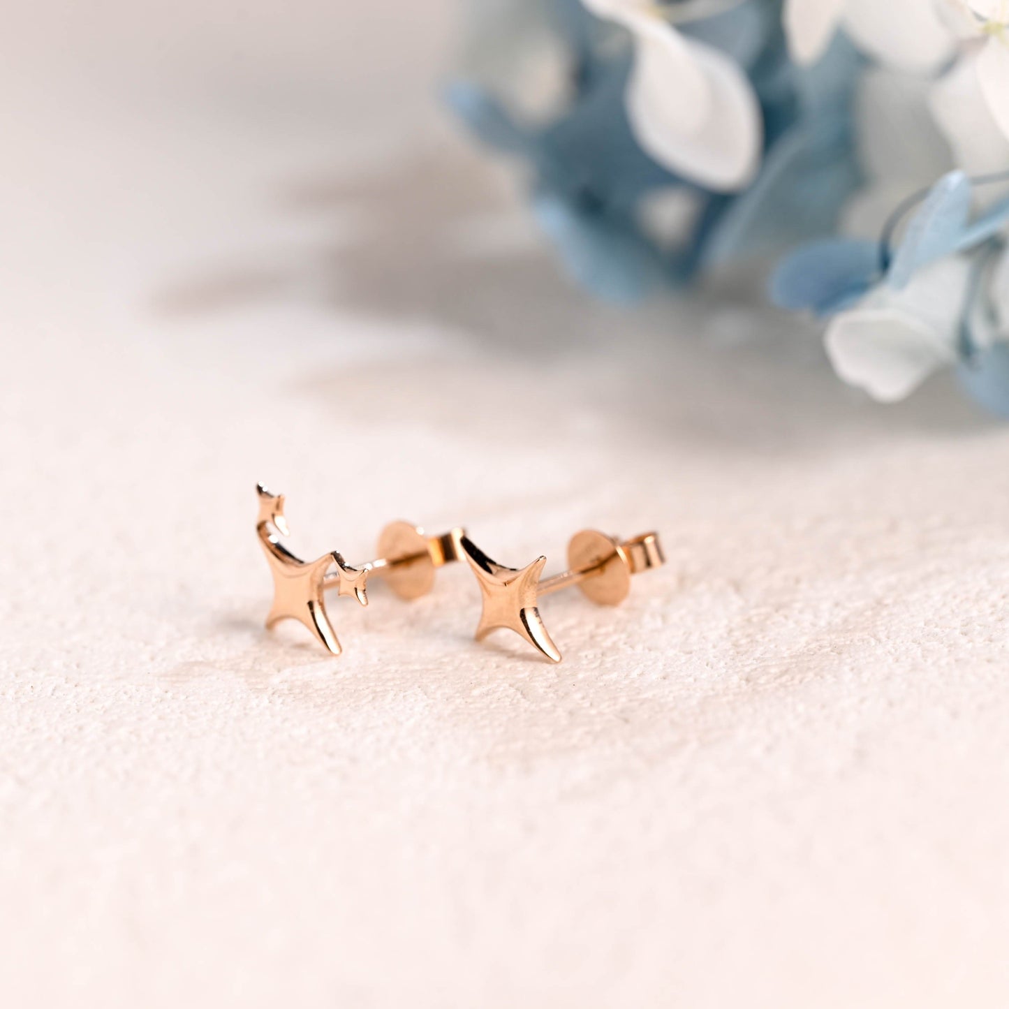 CausYou earrings Solid Gold Star Earring Studs