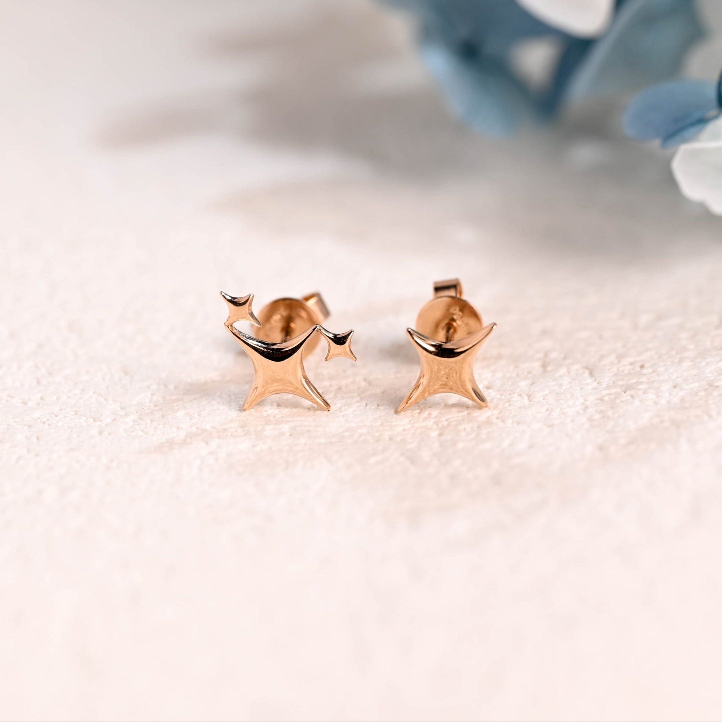 CausYou earrings Solid Gold Star Earring Studs