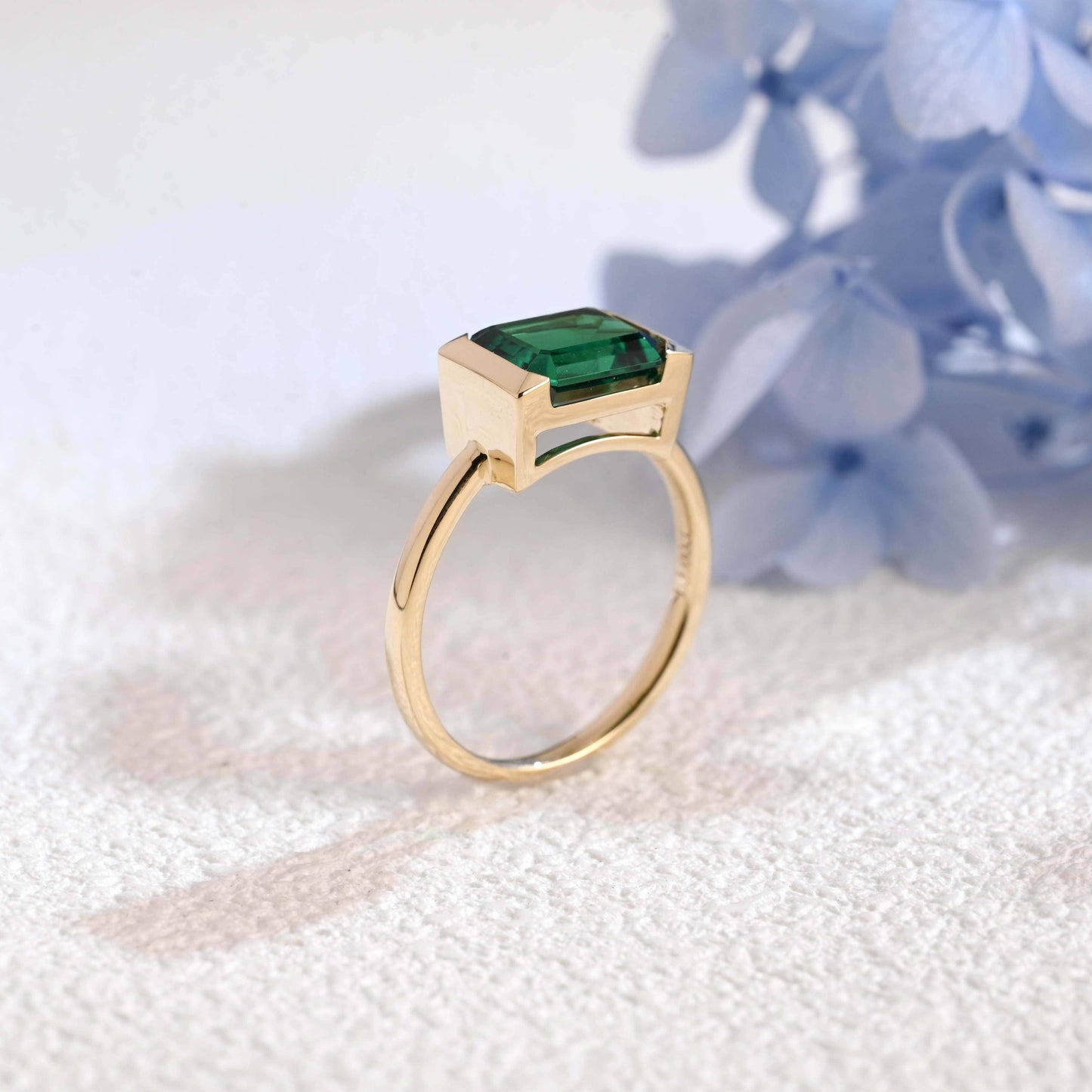 CausYou lab grown emerald engagement ring Solid Gold Solitaire Half Bezel Lab Grown Emerald Engagement Ring