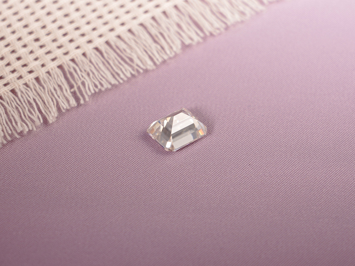 CausYou Loose Stone Emerald Cut Moissanite Loose Stone, D Color VVS1 Clarity for Jewelry Making