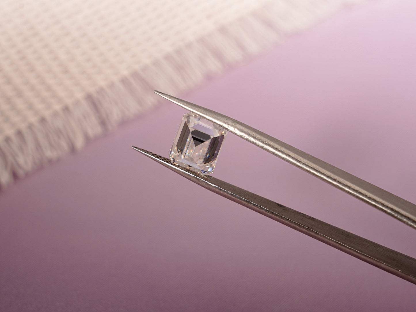 CausYou Loose Stone Emerald Cut Moissanite Loose Stone, D Color VVS1 Clarity for Jewelry Making
