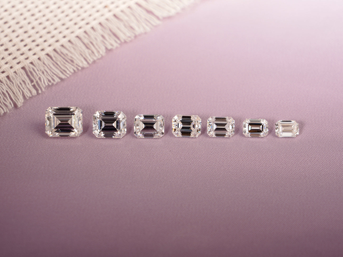CausYou Loose Stone Emerald Cut Moissanite Loose Stone, D Color VVS1 Clarity for Jewelry Making