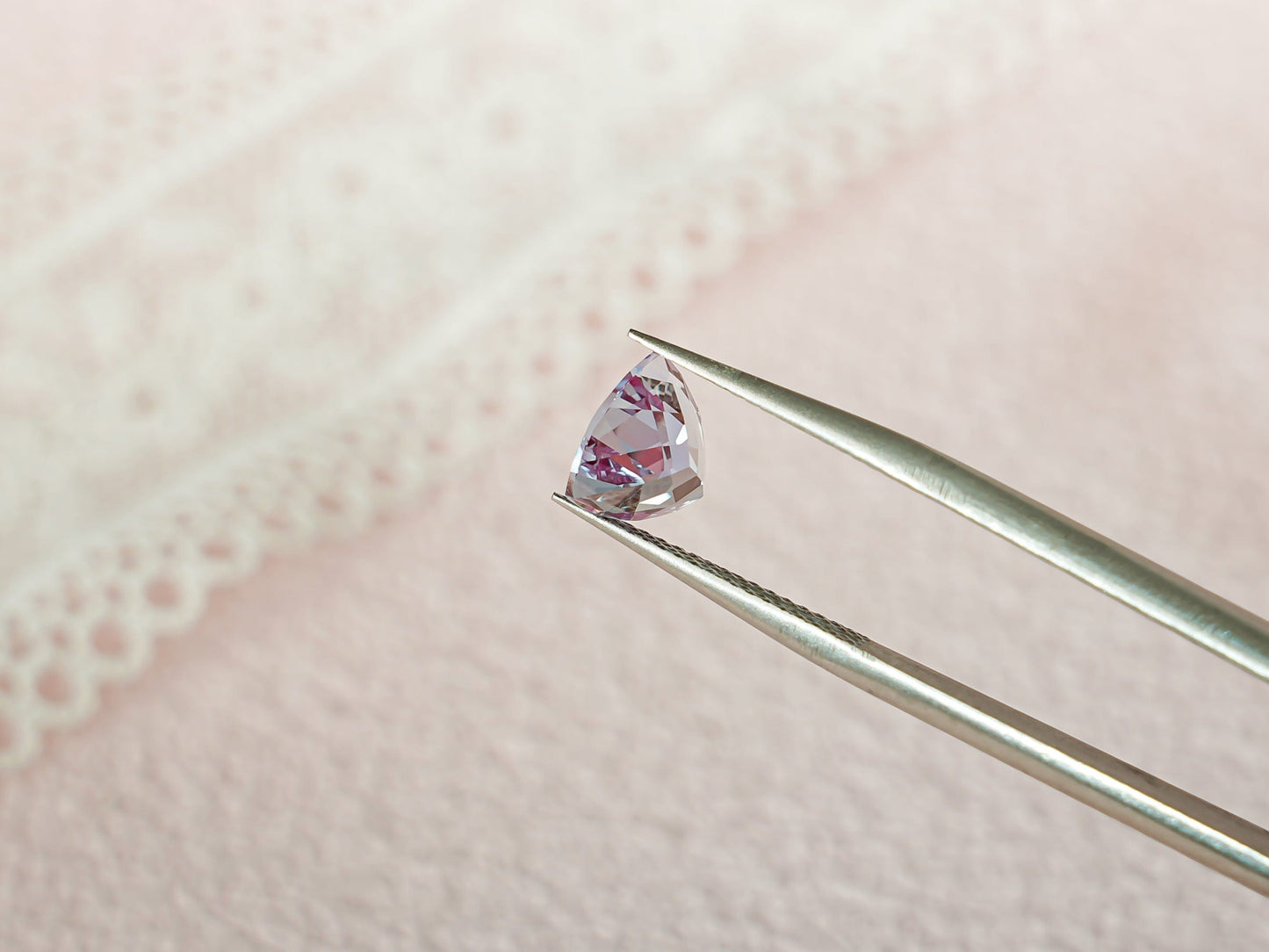 CausYou Loose Stone Lab Grown Trillion Cut Alexandrite Loose Stone for Jewelry Making