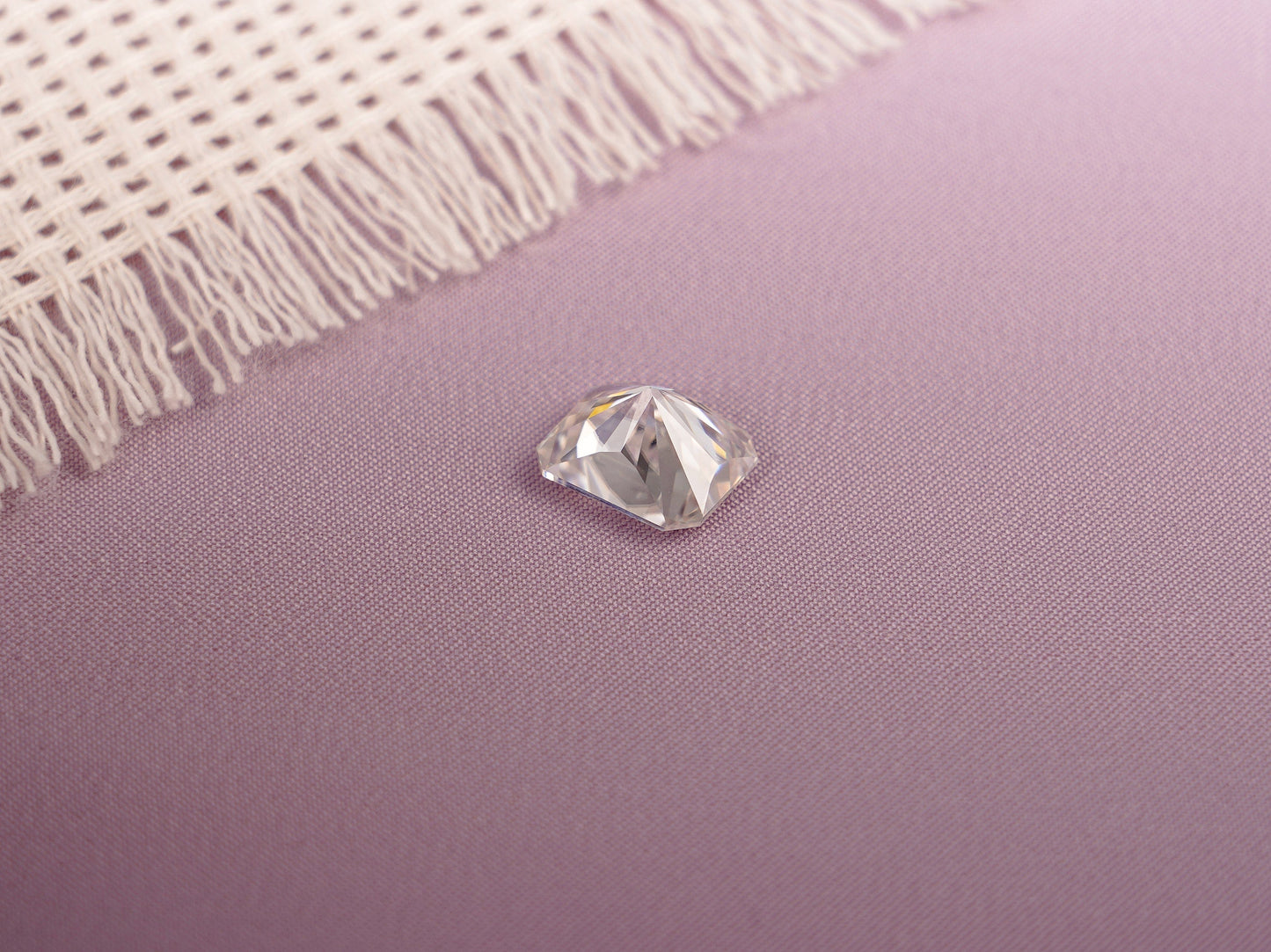 CausYou Loose Stone Radiant Cut Moissanite Loose Stone, D Color VVS1 Clarity Gemstone for Jewelry Making
