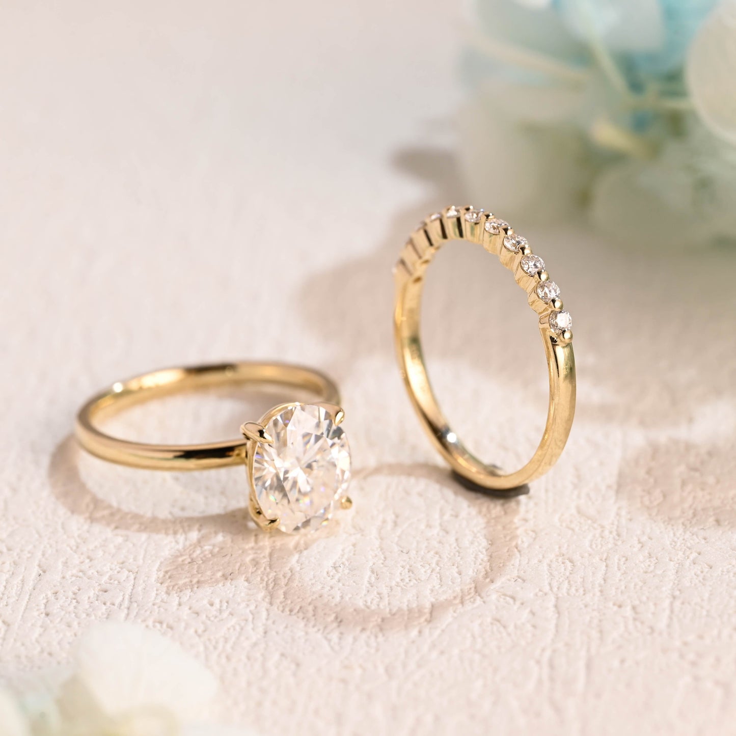 CausYou oval cut bridal set Solid Gold Oval Cut Moissanite Engagement Ring and Wedding Ring Set, Bridal Ring Set, Gift for Woman, Wife