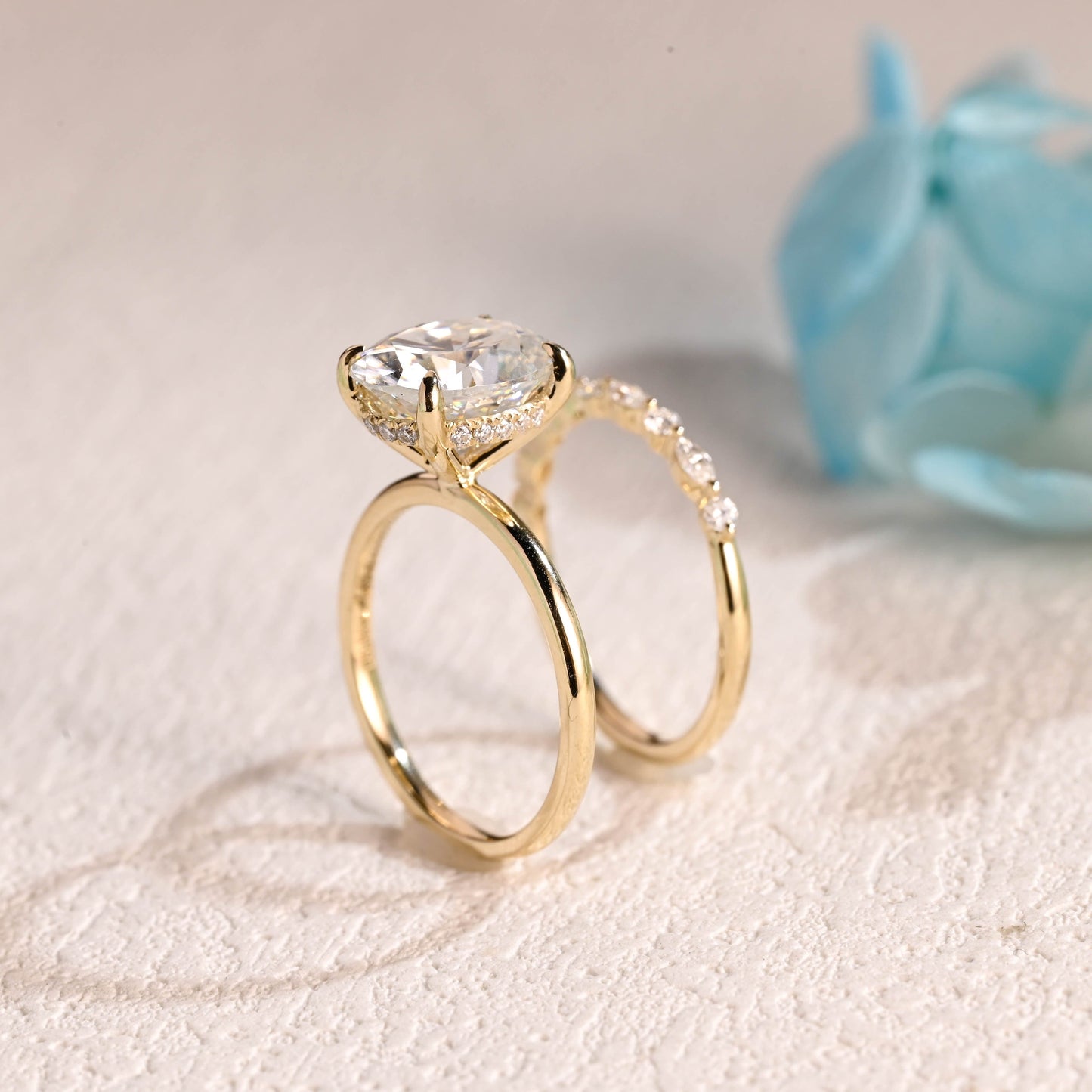 CausYou oval cut bridal set Solid Gold Oval Cut Moissanite Engagement Ring and Wedding Ring Set, Bridal Ring Set, Gift for Women Wife