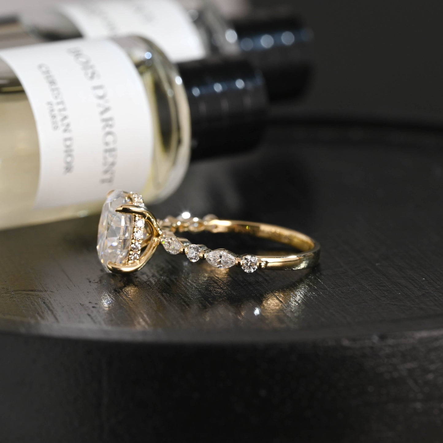 CausYou oval cut diamond engagement ring Solid Gold D/VS1 Hidden Halo Oval Lab Grown Diamond Engagement Ring