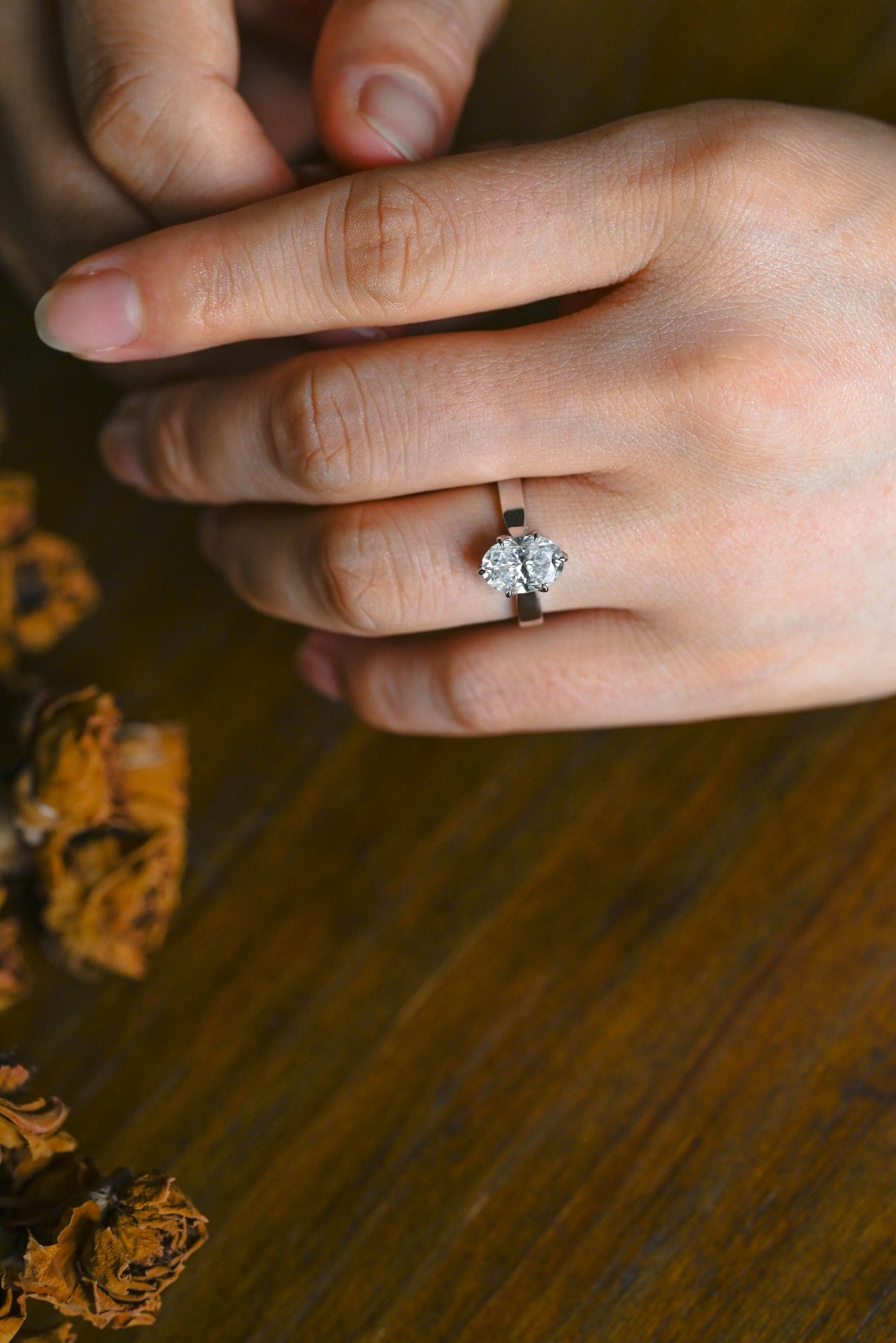 CausYou oval cut moissanite engagement ring Solid Gold 3mm Width Tulip Solitaire Oval Cut Moissanite Engagement Ring
