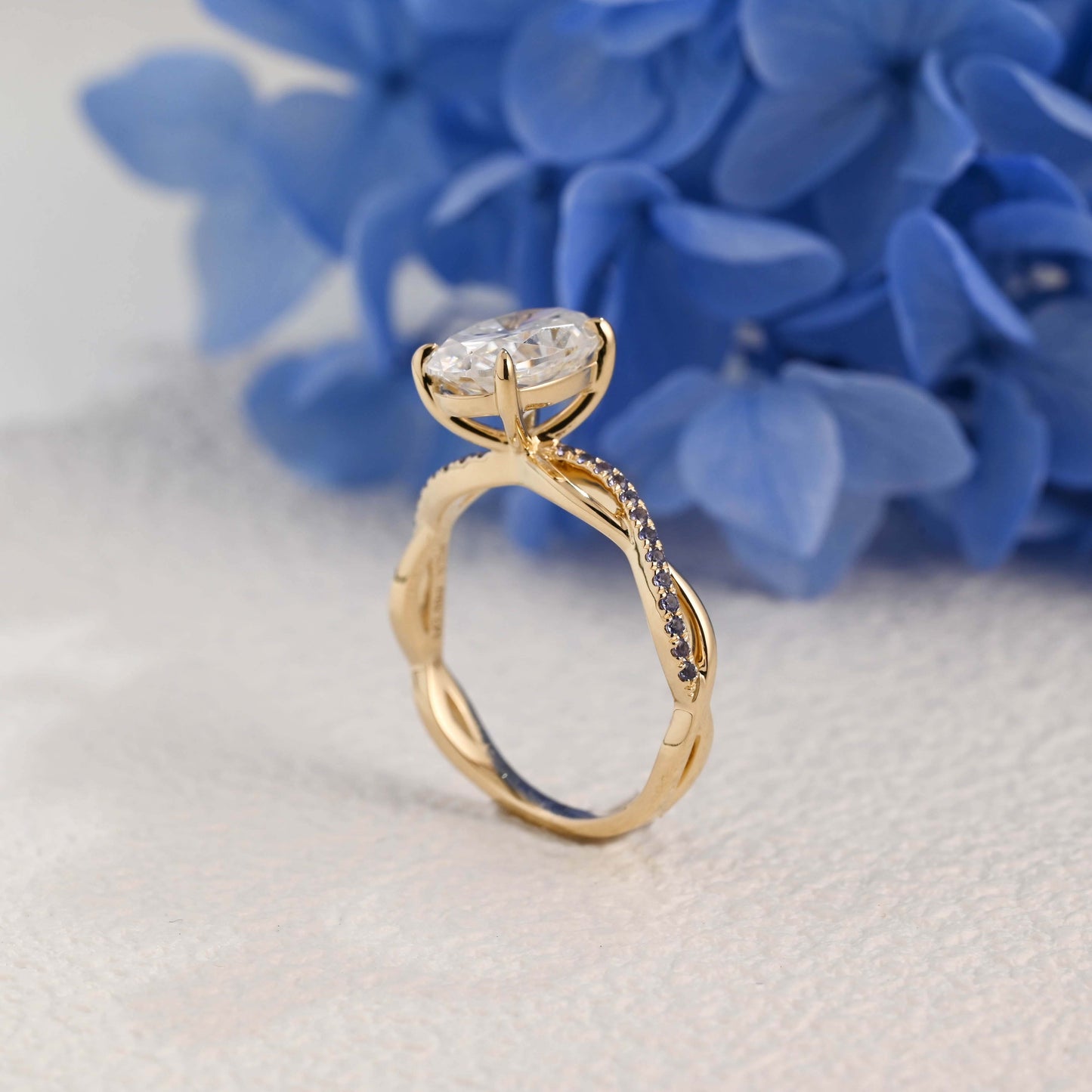 CausYou oval cut moissanite engagement ring Solid Gold Frame Twist Amethyst Shank Oval Moissanite Engagement Ring