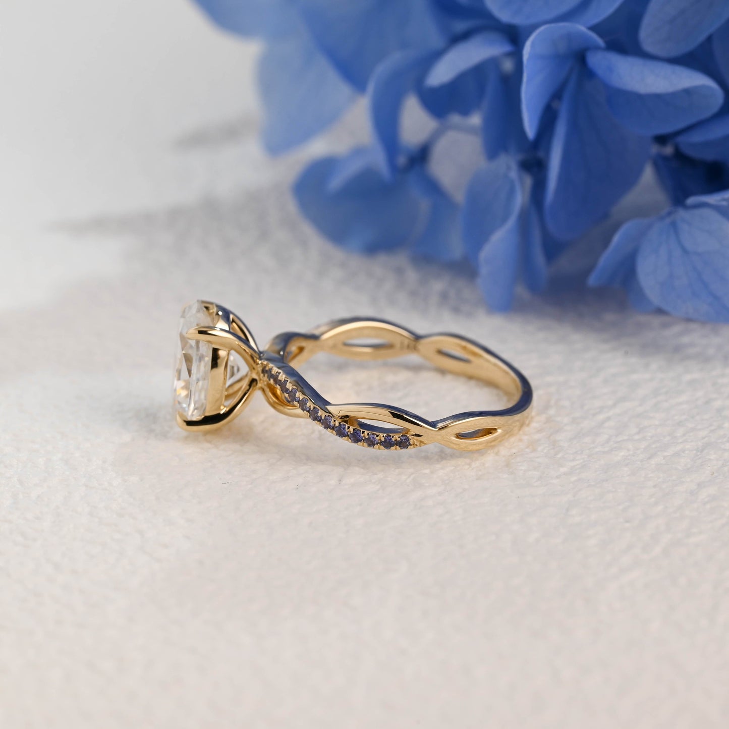 CausYou oval cut moissanite engagement ring Solid Gold Frame Twist Amethyst Shank Oval Moissanite Engagement Ring