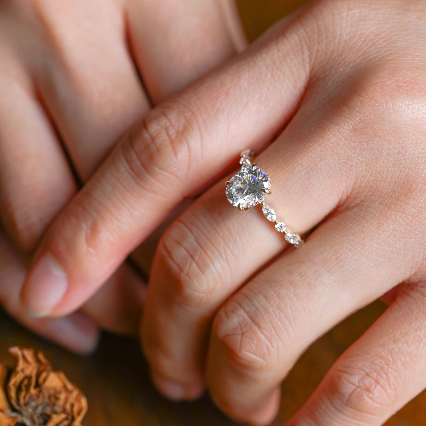 CausYou oval cut moissanite engagement ring Solid Gold Oval Cut Moissanite Engagement Ring