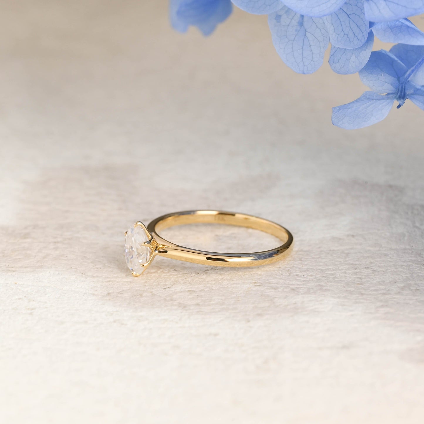 CausYou oval cut moissanite engagement ring Solid Gold Solitaire Oval Cut Moissanite Engagement Ring