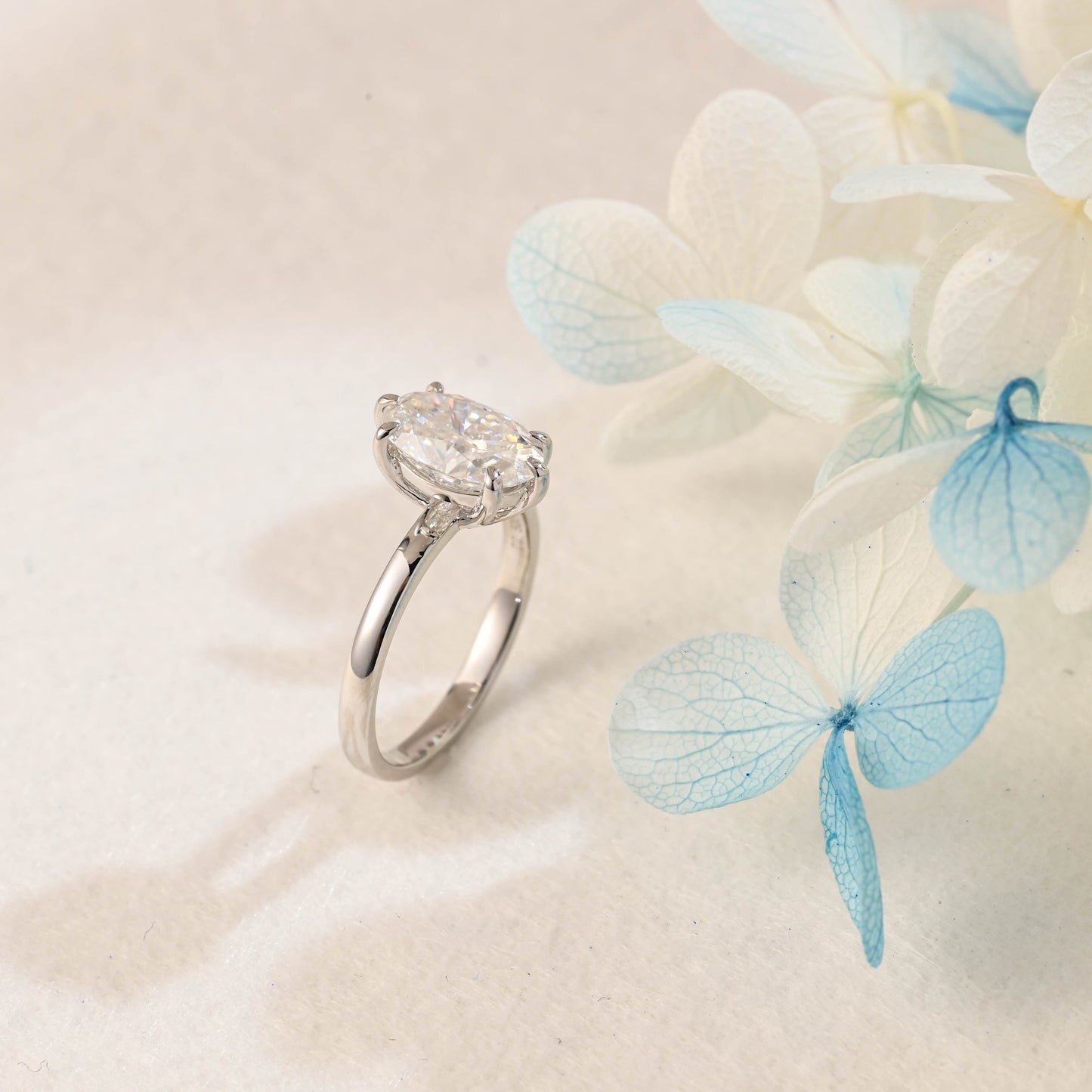 CausYou oval cut moissanite engagement ring Solid Gold Solitaire Oval Cut Moissanite Engagement Ring