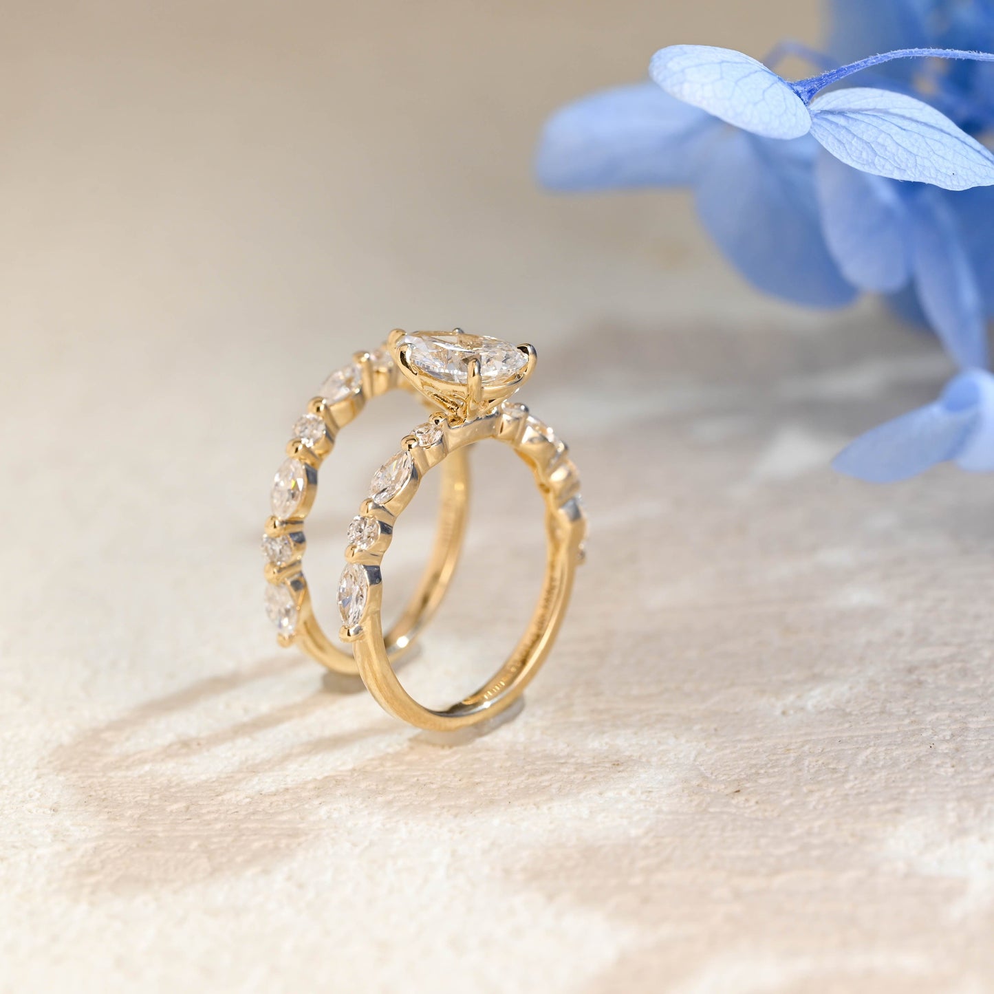 CausYou pear cut bridal set Solid Gold Pear Cut Moissanite Engagement Ring and Wedding Ring Set