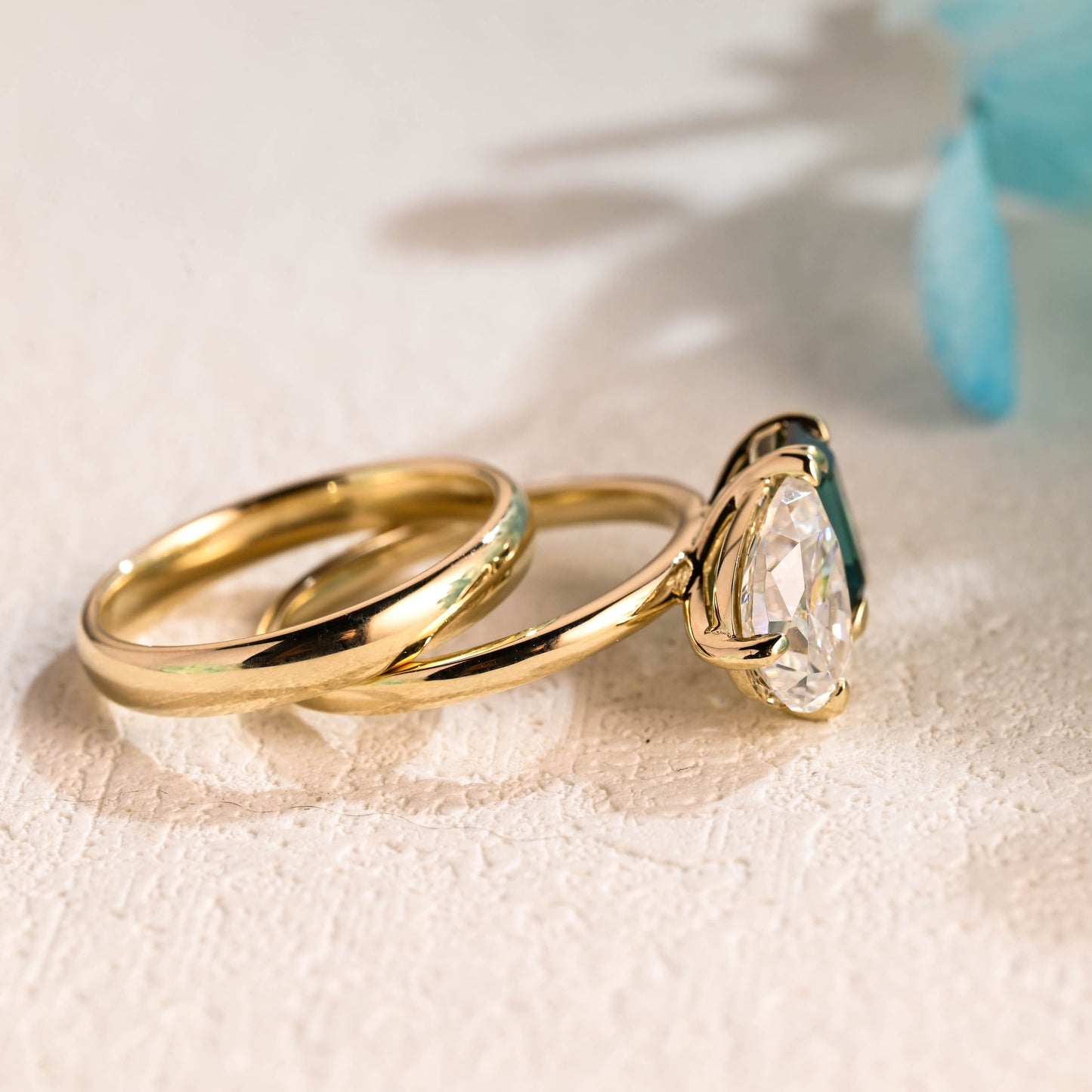CausYou pear cut bridal set Solid Gold Toi Et Moi Ring, Emerald Cut Green Moissanite & Pear Cut Moissanite Engagement Ring and Wedding Ring Set, Bridal Ring Set