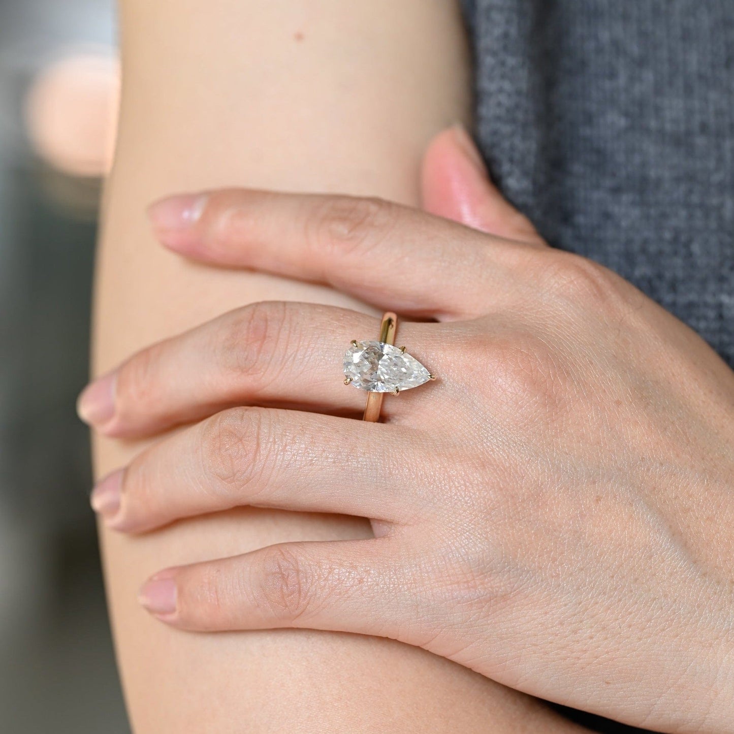 CausYou pear cut diamond engagement ring CausYou Solid Gold D/VS1 Pear Cut Lab Grown Diamond Engagement Ring, Hidden Halo High setting Wedding Ring