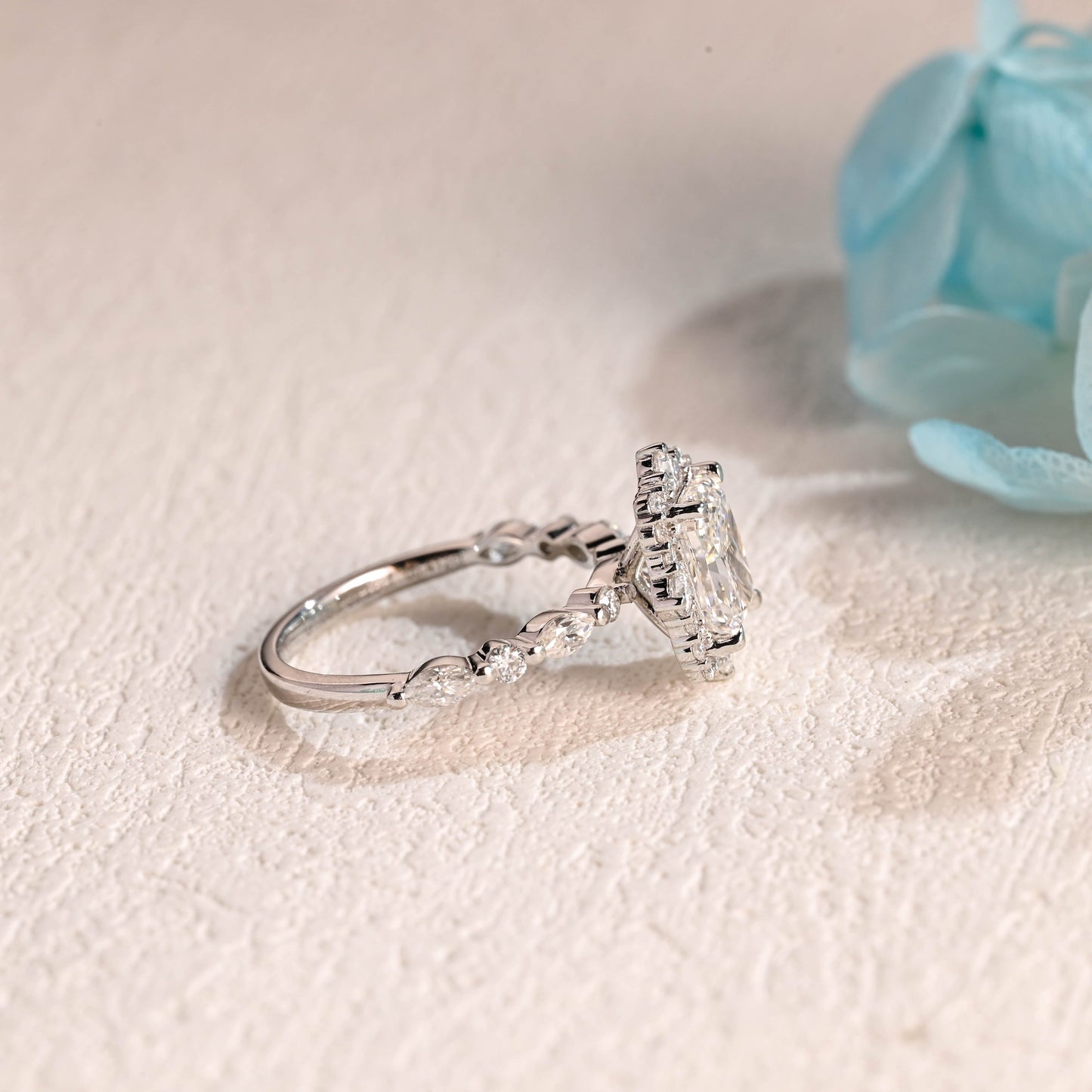 CausYou Radiant Cut Moissanite Engagement Ring Radiant Cut Moissanite Engagement Ring with Halo, Vintage Promise Ring, Proposal Ring, Gift for Women Wife