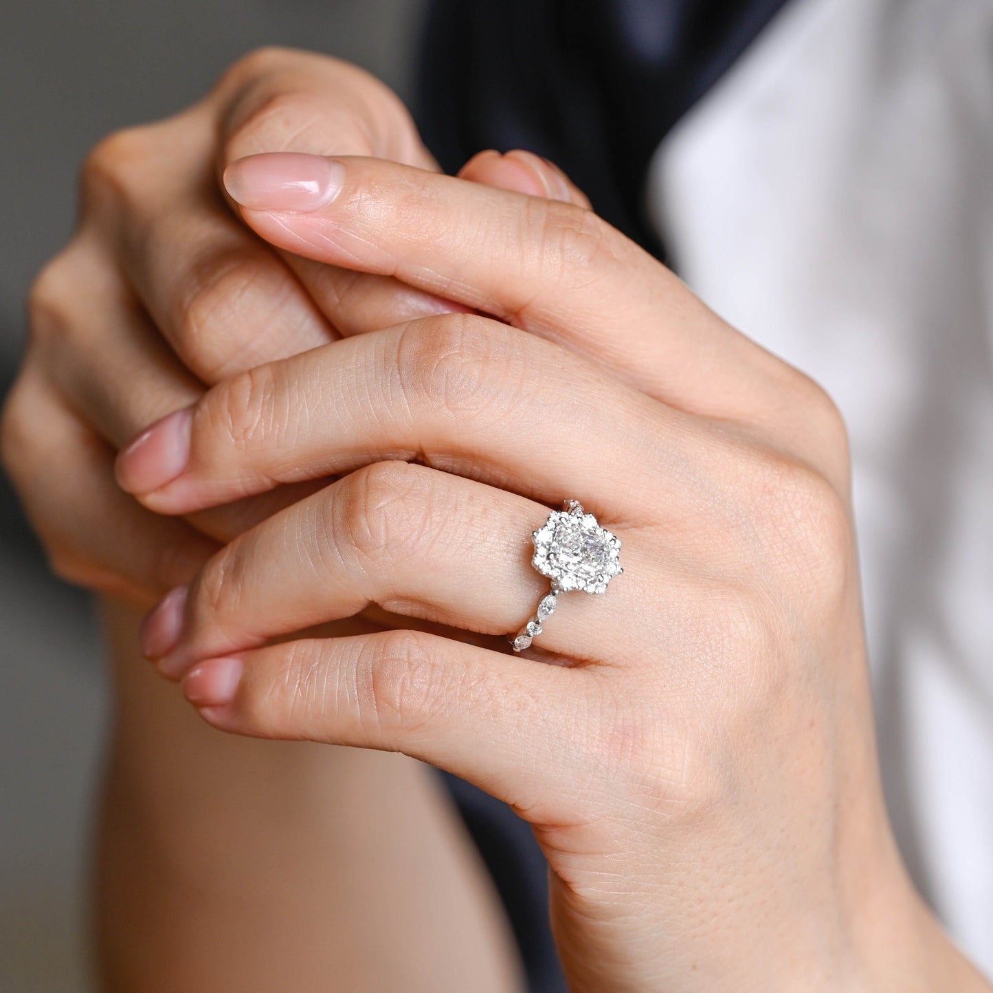 CausYou Radiant Cut Moissanite Engagement Ring Radiant Cut Moissanite Engagement Ring with Halo, Vintage Promise Ring, Proposal Ring, Gift for Women Wife
