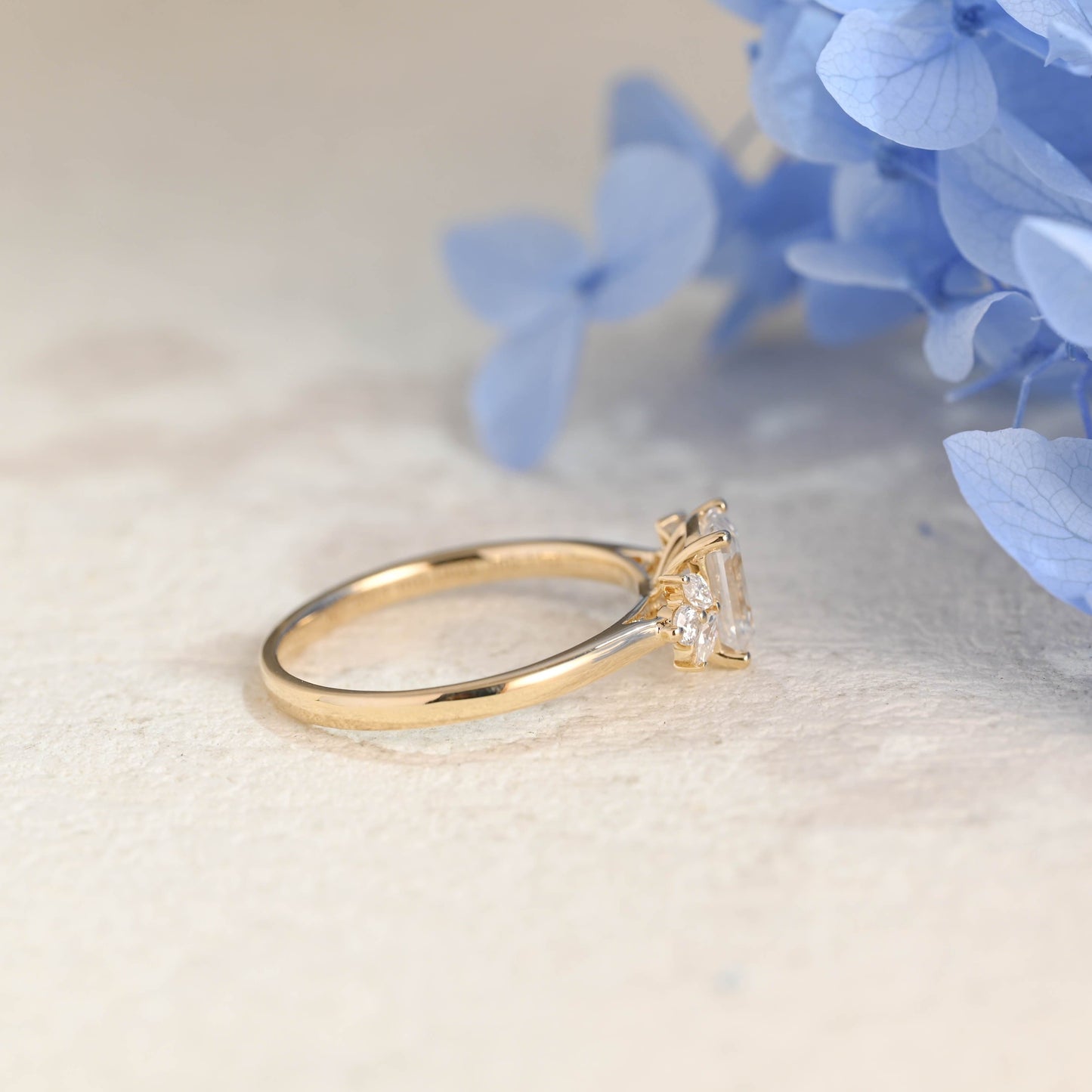 CausYou Radiant Cut Moissanite Engagement Ring Solid Gold Cluster Emerald Cut Moissanite Engagement Ring