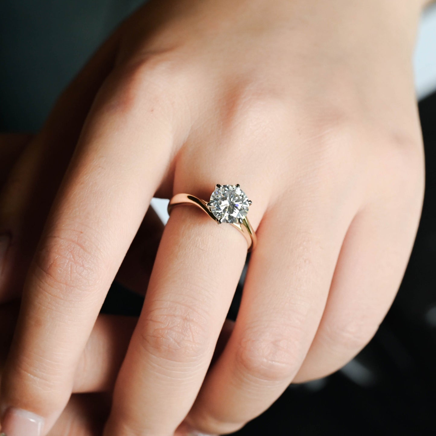 CausYou round cut diamond engagement ring CausYou Solid Gold D/VS1 Bypass Two Tone Round Cut Lab Grown Diamond Engagement Ring