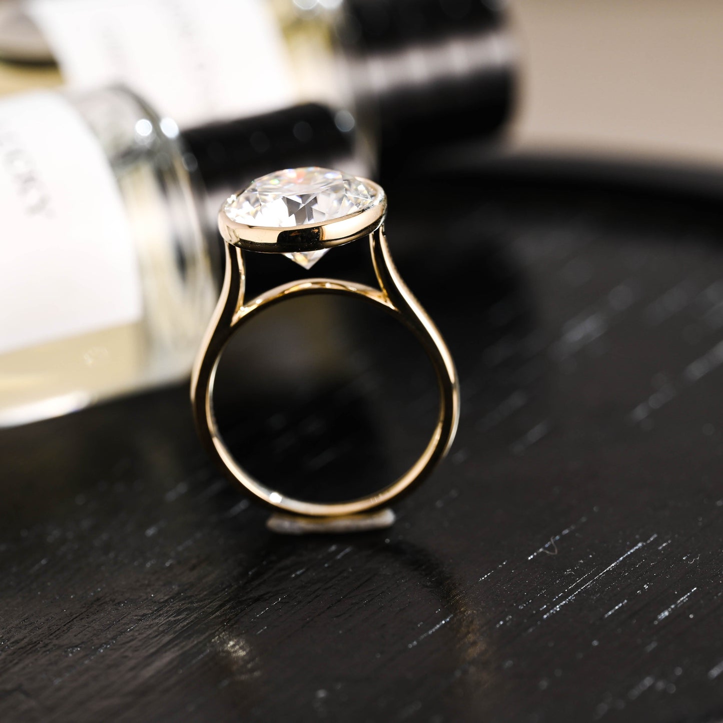 CausYou round cut diamond engagement ring Solid Gold D/VS1 Bezel High Setting Round Cut Lab Grown Diamond Engagement Ring
