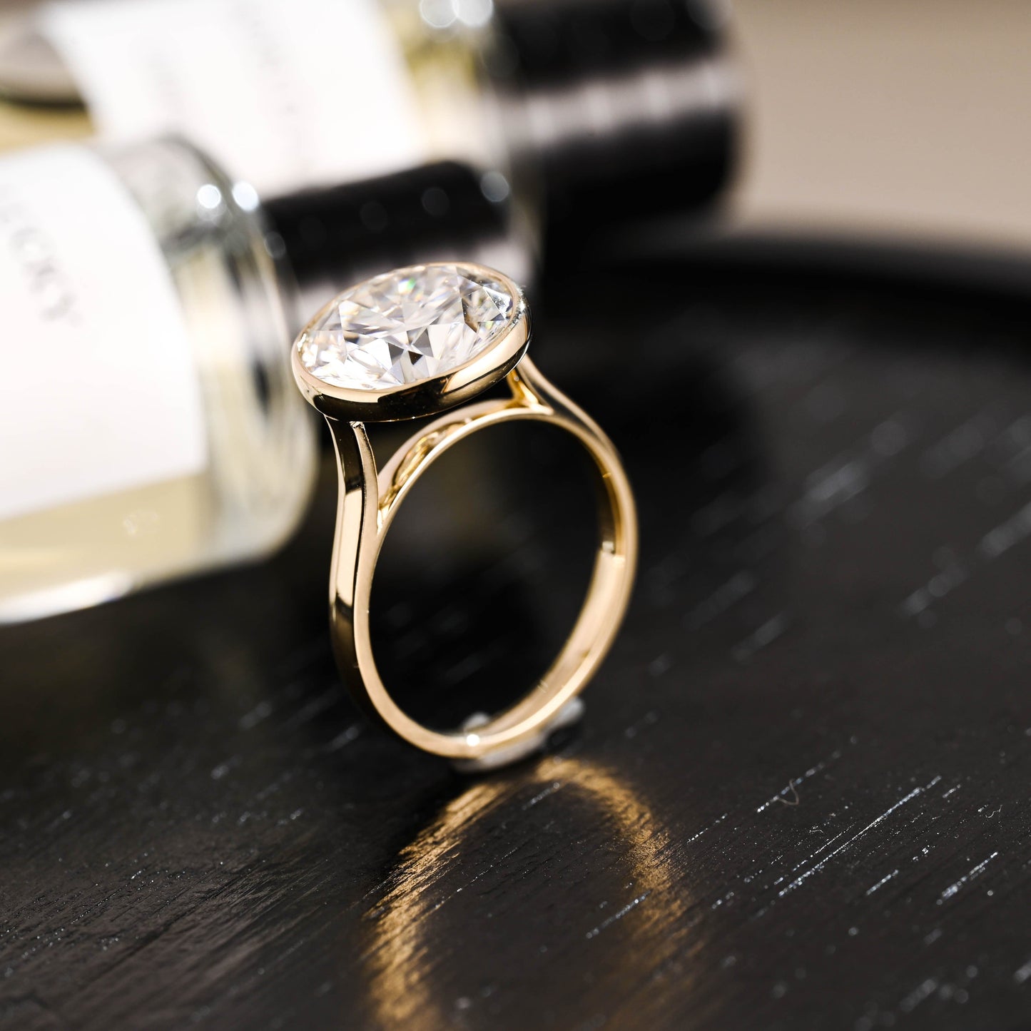 CausYou round cut diamond engagement ring Solid Gold D/VS1 Bezel High Setting Round Cut Lab Grown Diamond Engagement Ring
