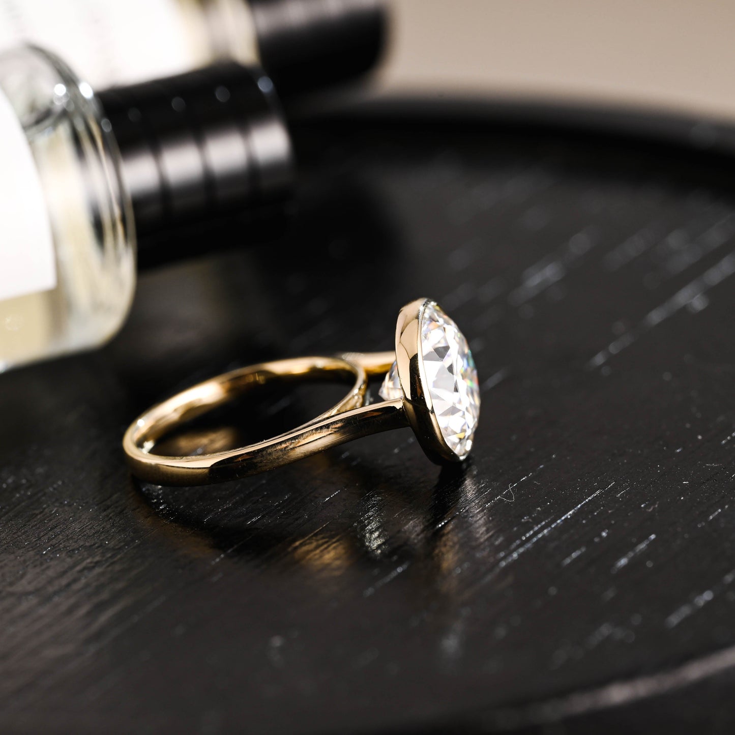CausYou round cut diamond engagement ring Solid Gold D/VS1 Bezel High Setting Round Cut Lab Grown Diamond Engagement Ring