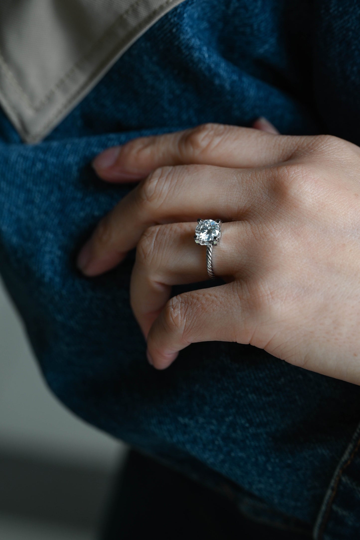 CausYou round cut diamond engagement ring Solid Gold D/VS1 Twisted Band 4 Prongs Round Cut Lab Grown Diamond Engagement Ring