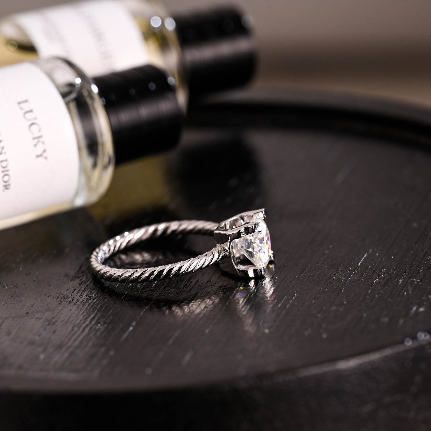 CausYou round cut diamond engagement ring Solid Gold D/VS1 Twisted Band 4 Prongs Round Cut Lab Grown Diamond Engagement Ring
