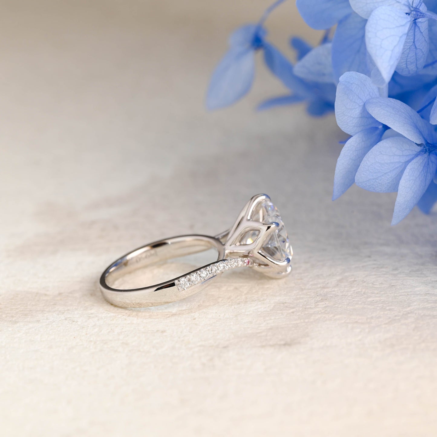 CausYou round cut moissanite engagement ring Solid Gold Twisted Band Round Cut Moissanite Engagement Ring