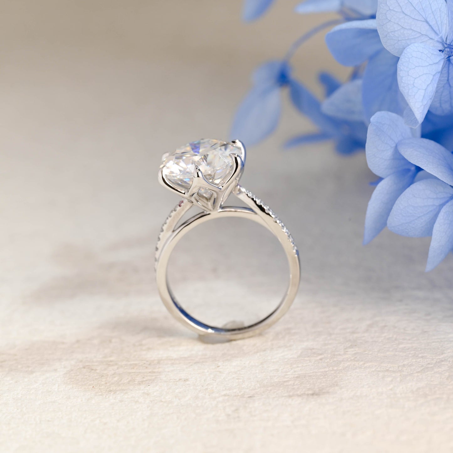 CausYou round cut moissanite engagement ring Solid Gold Twisted Band Round Cut Moissanite Engagement Ring