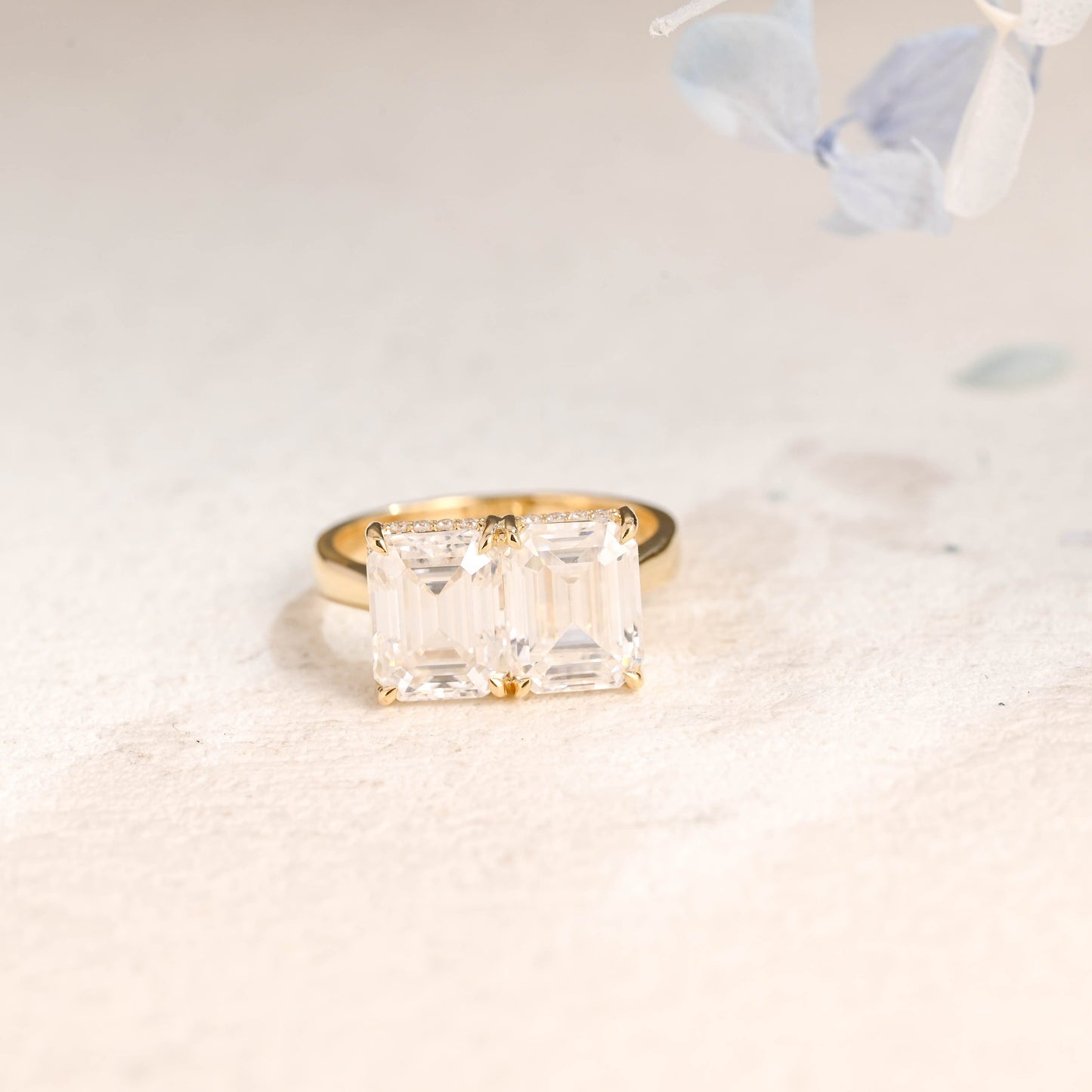 CausYou toi et moi engagement ring Solid Gold Emerald Cut Moissanite Toi et Moi Ring