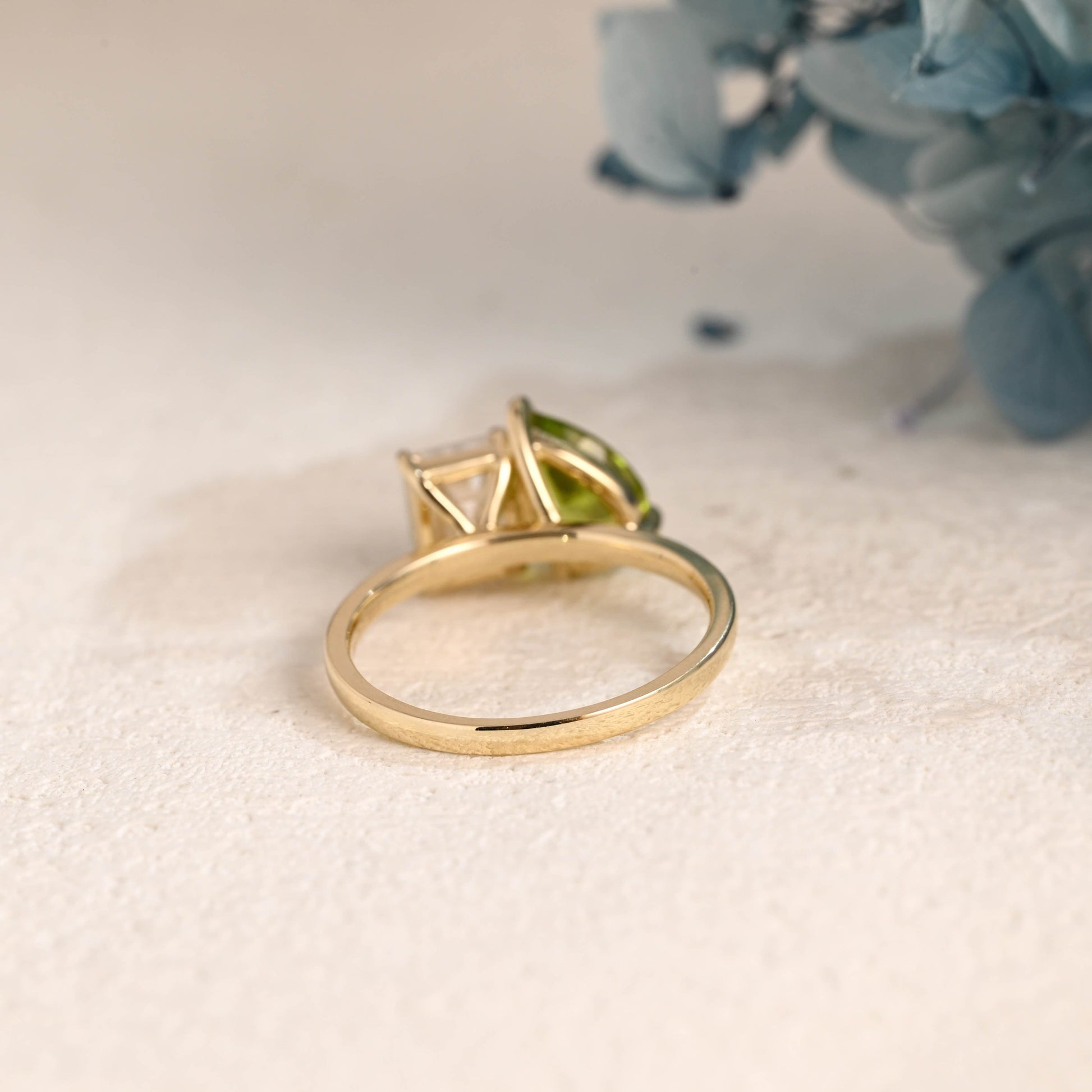 CausYou toi et moi engagement ring Solid Gold Toi et Moi Emerald Cut Moissanite & Green Natural Olivine Engagement Ring