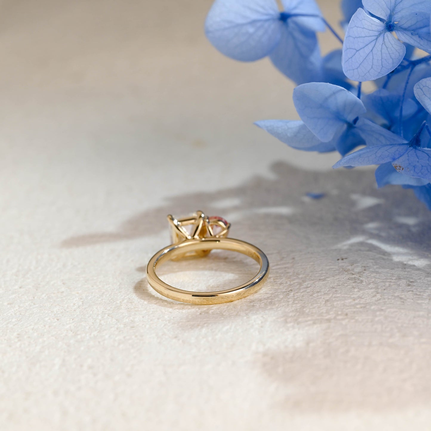 CausYou toi et moi engagement ring Solid Gold Toi et Moi Ring, Pear Lab Grown Sapphire & Emerald Moissanite Engagament Ring