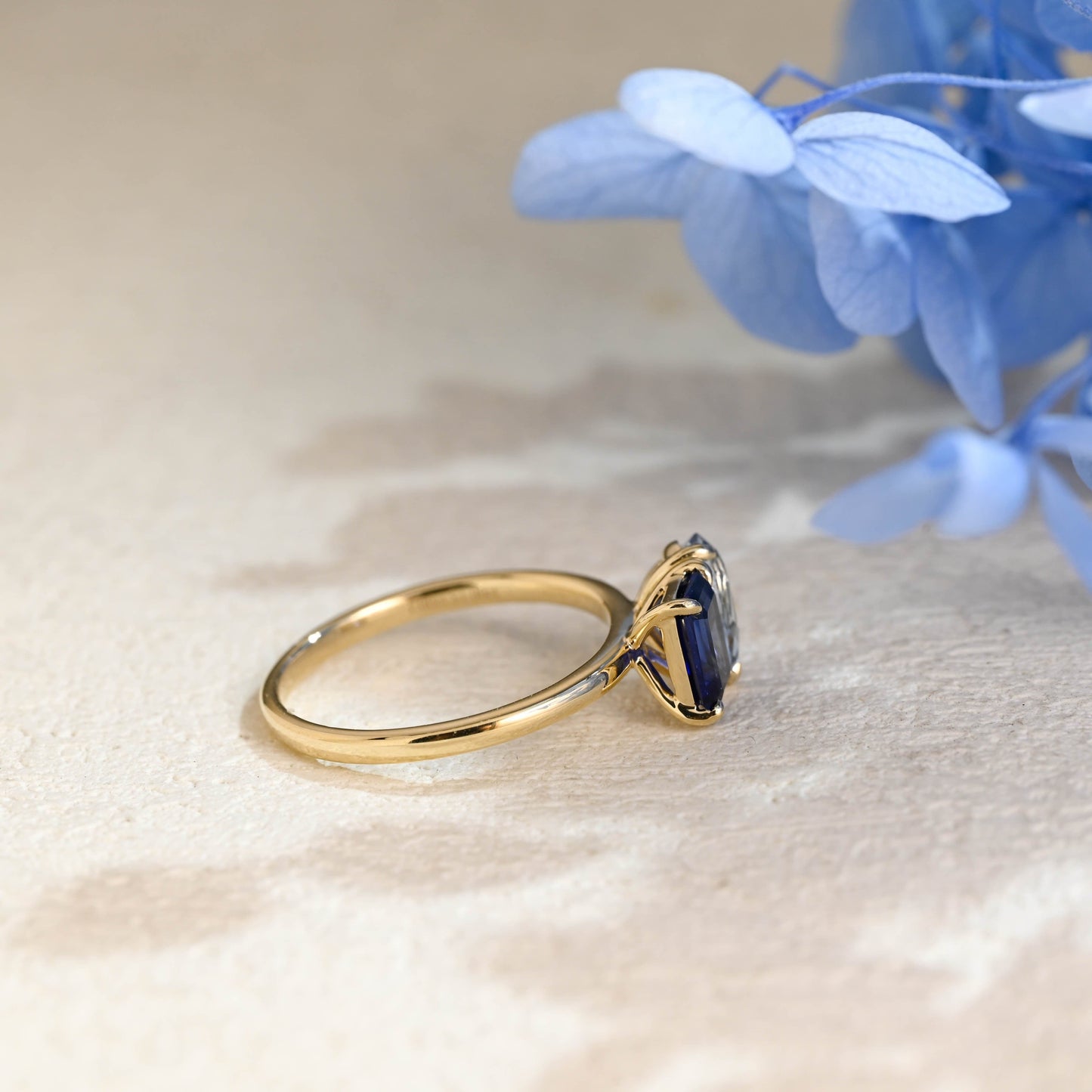 CausYou toi et moi engagement ring Toi et Moi Ring, Solid Gold Emerald Lab Grown Blue Sapphire & Pear Aquamarine Sapphire Engagement Ring
