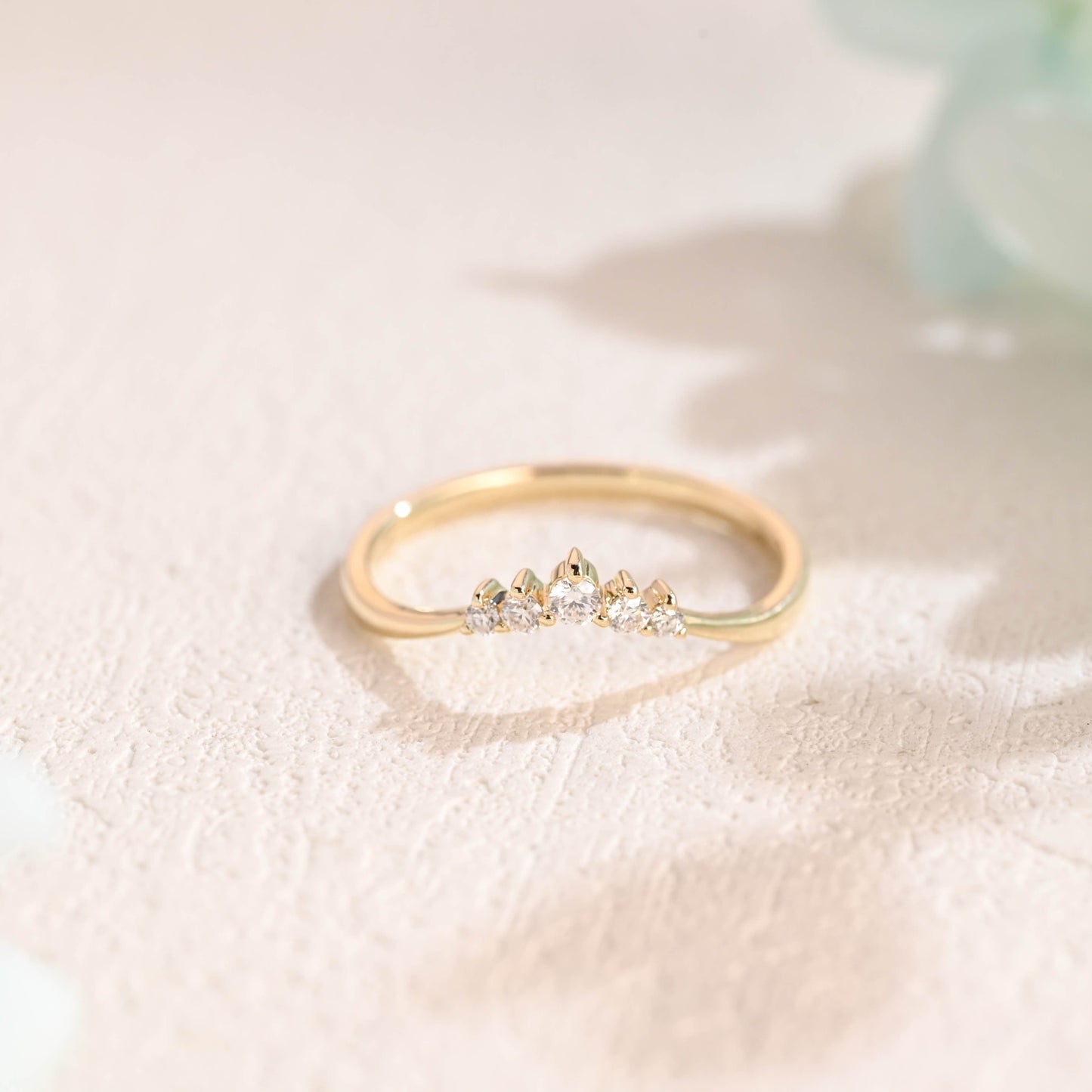 CausYou women's wedding ring Solid Gold Curved Moissanite Wedding Band, V Shaped Stackable Wedding Ring for Woman Wife