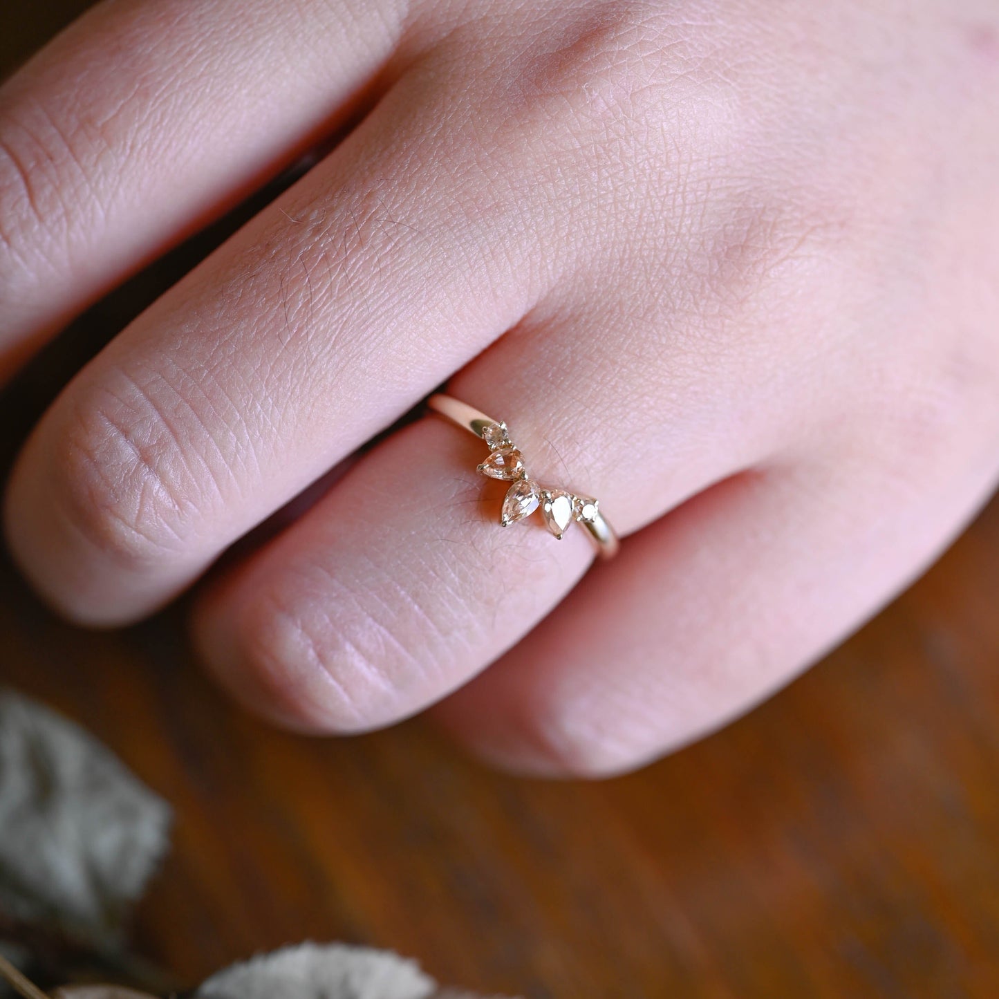 CausYou women's wedding ring Solid Gold Pear & Round Cut Champagne Moissanite Curved Wedding Band