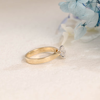 Solid Gold Solitaire Oval Cut Moissanite Engagement Ring