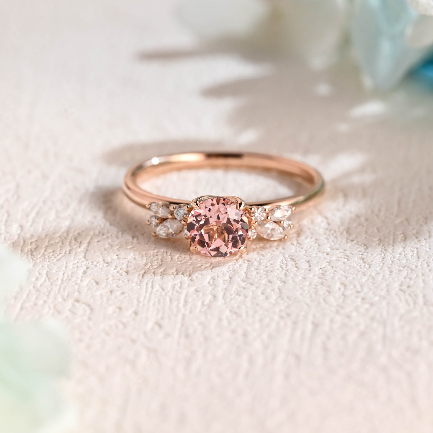 solid-gold-round-cut-ring-pink-sapphire-ring-engagement-ring