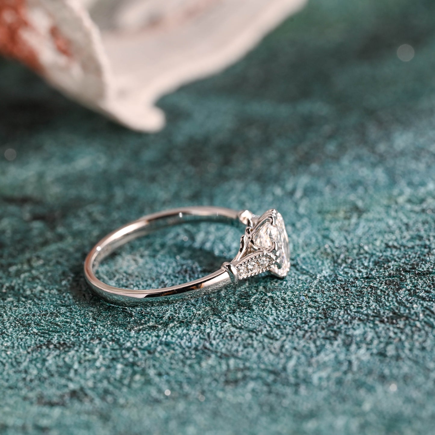 cushion-cut-lab-grown-diamond-engagement-ring-wedding-ring