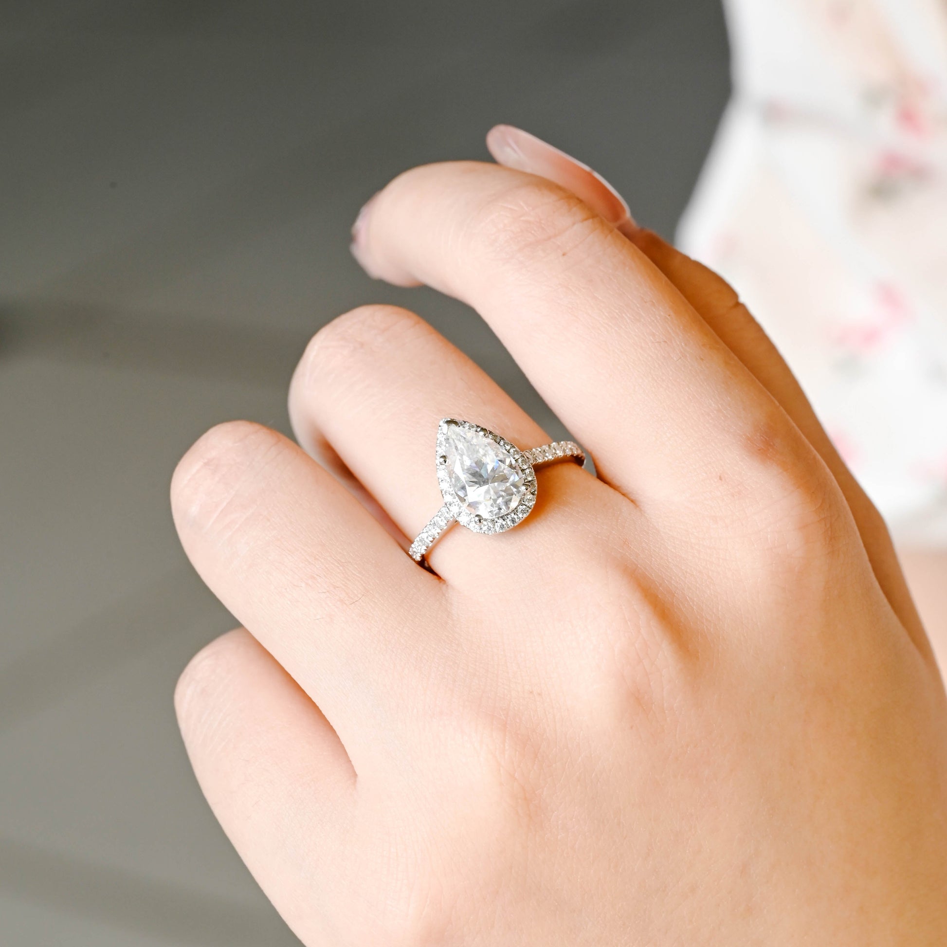 pear-cut-moissanite-ring