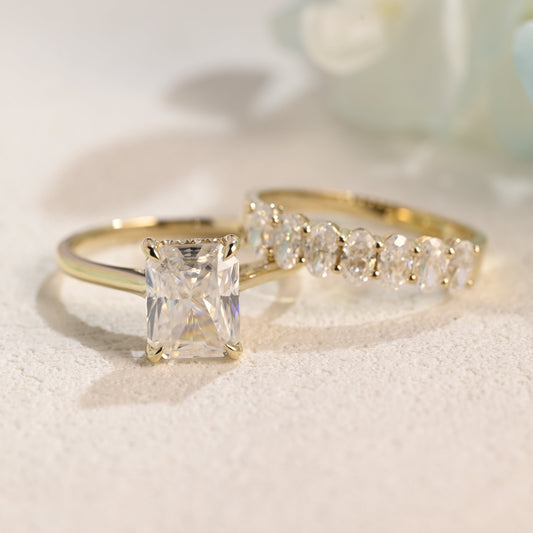 radiant-engagement-ring-set-gift-solid-gold-ring-set