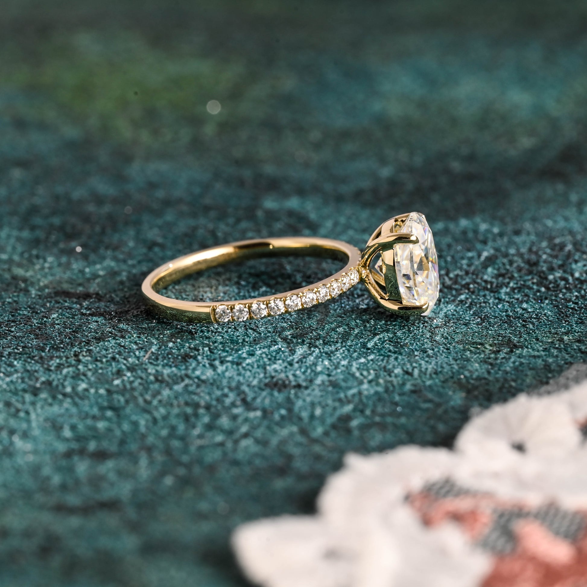 causyou-solid-gold-f-vs1-half-pave-oval-cut-lab-grown-diamond-engagement-ring-classic-wedding-bridal-ring