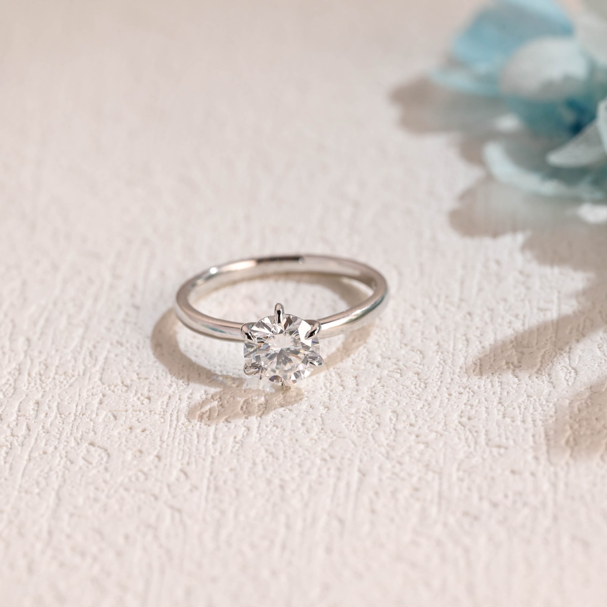 low-setting-round-cut-moissanite-engagement-ring-minimalist-wedding-ring