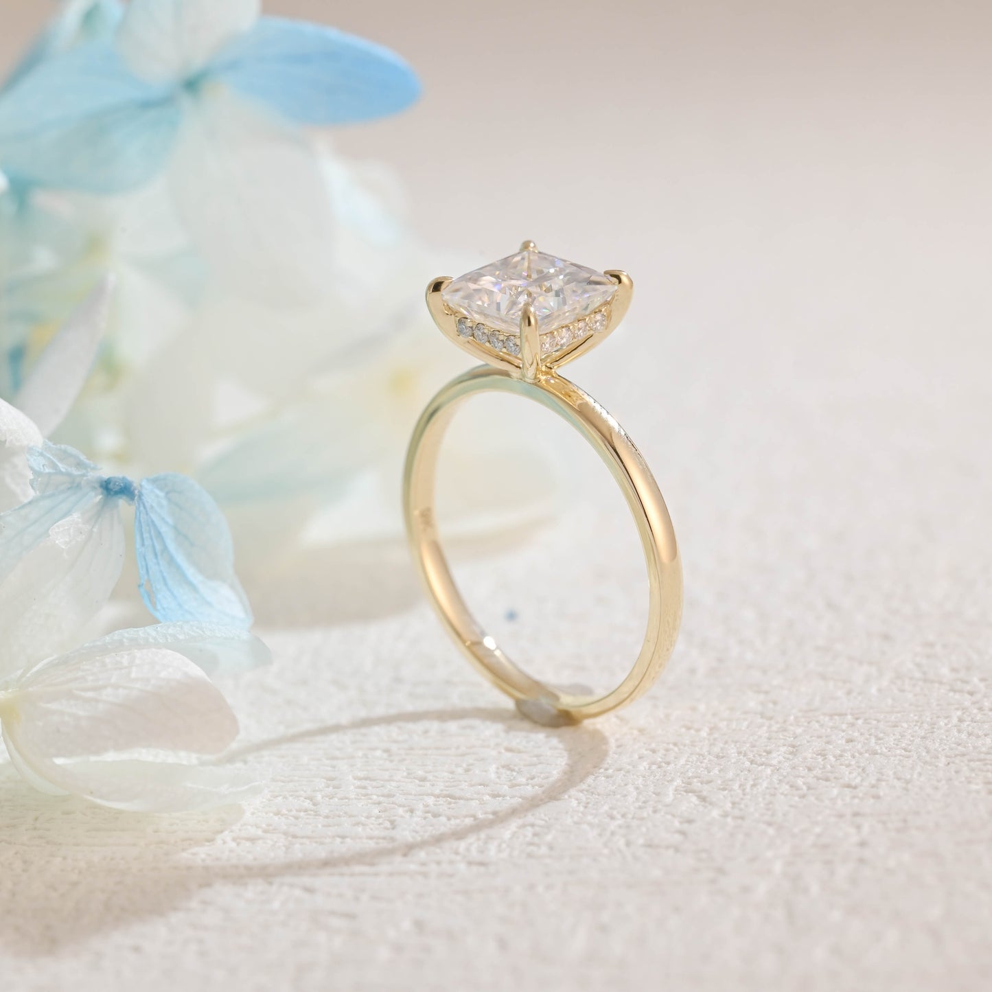 princess-cut-moissanite-wedding-ring-engagement-ring-hidden-halo-ring