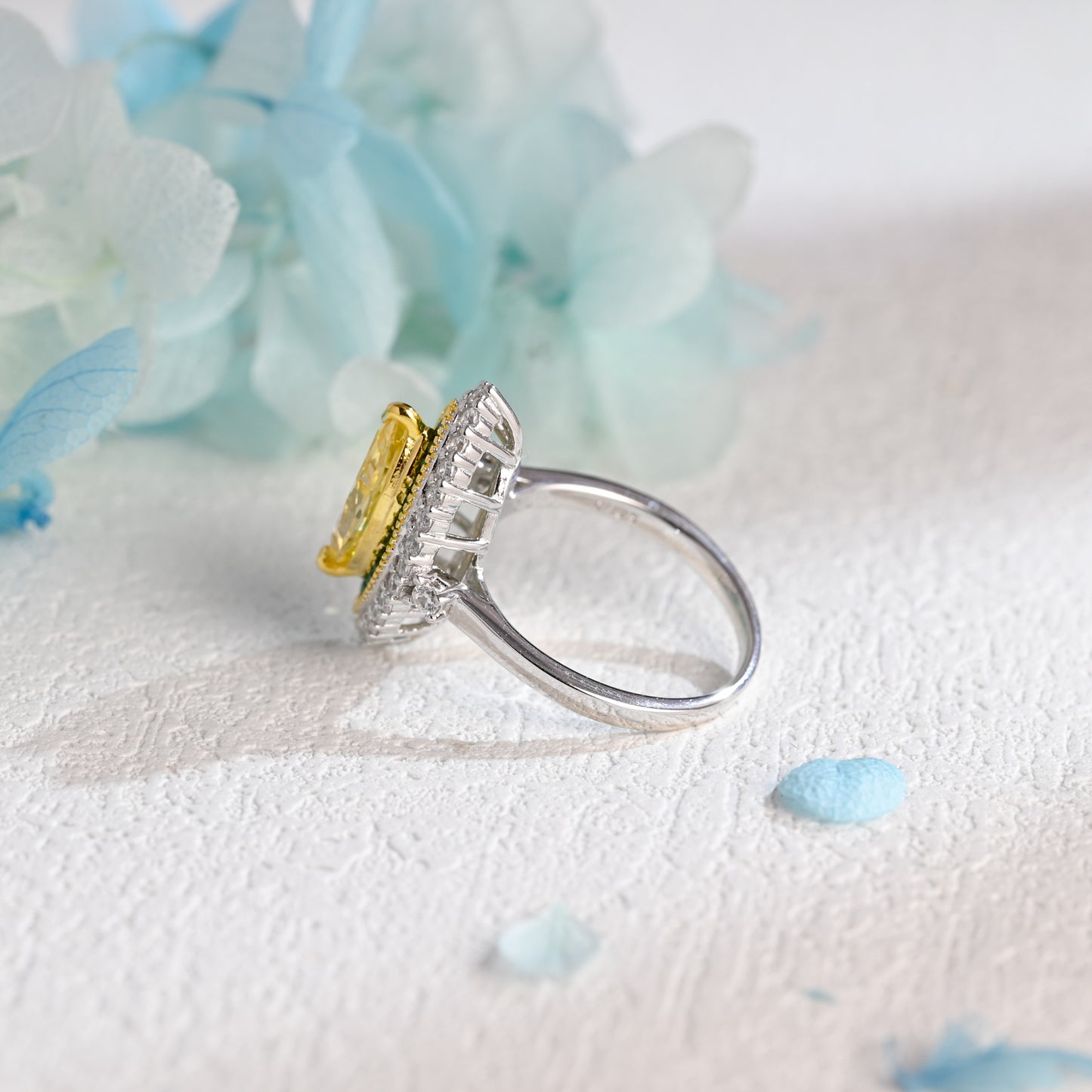 Marquise-Cut-Yellow-Moissanite-engagement-ring-solid-gold-ring-promise-ring-gift