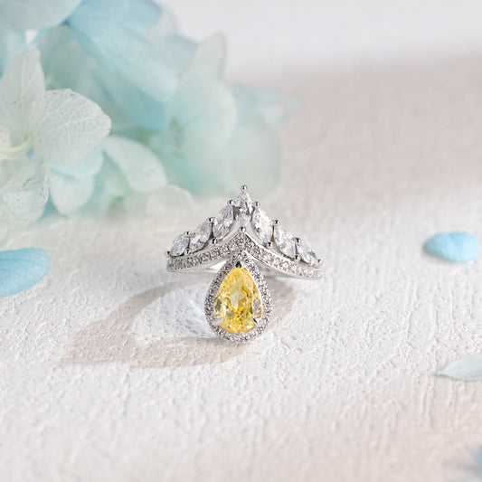 Pear-Cut-Yellow-Moissanite-engagement-ring-solid-gold-ring-promise-ring-gift