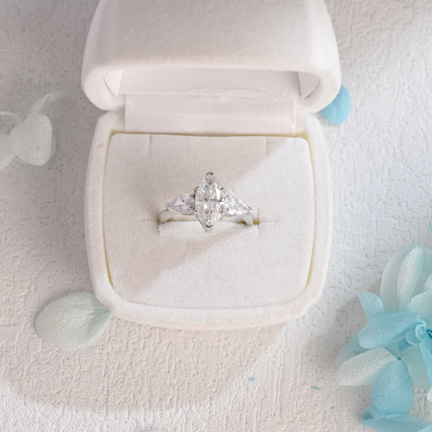 Marquise-Cut-Moissanite-engagement-ring-solid-gold-ring-promise-ring-gift