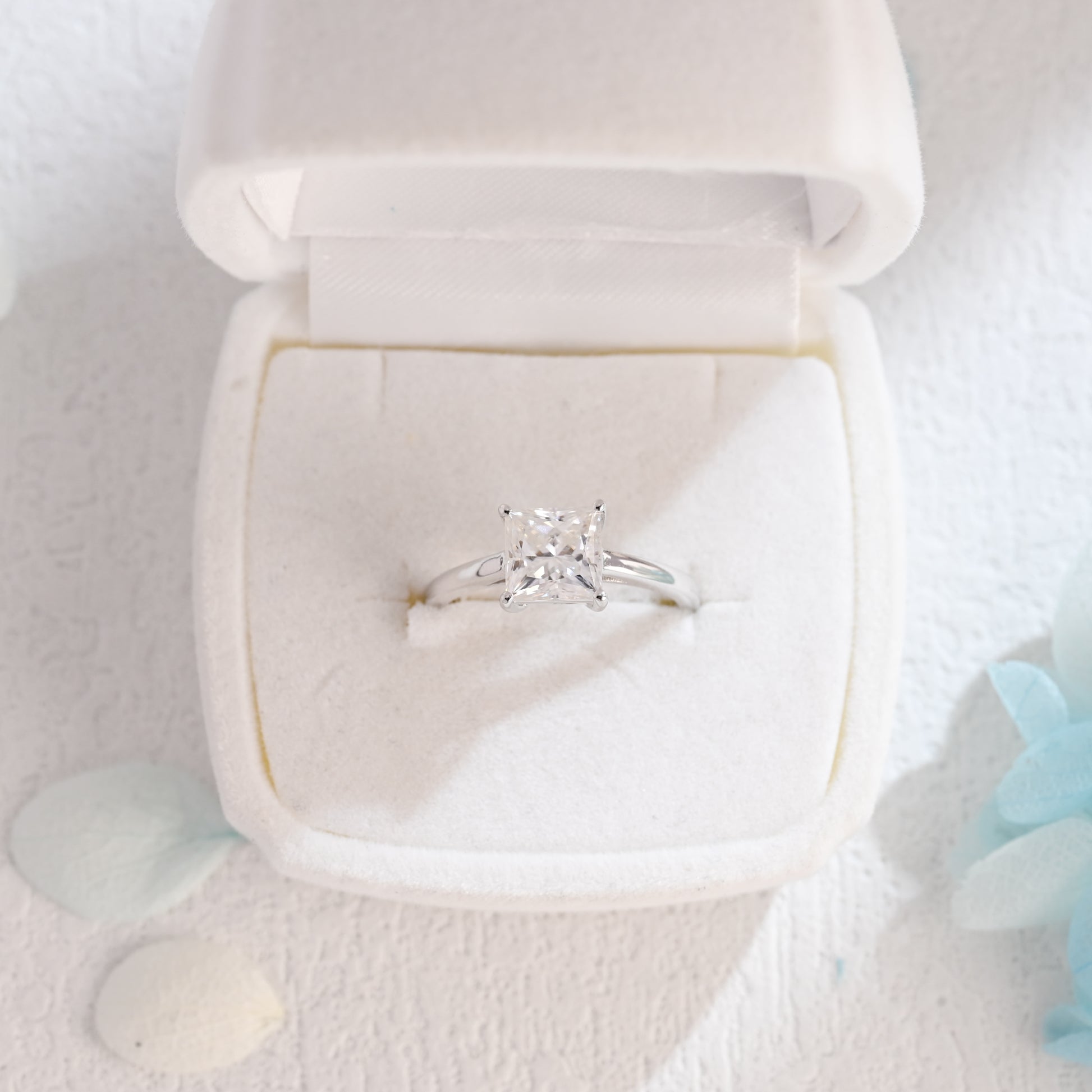 Princess-Cut-Moissanite-engagement-ring-solid-gold-ring-promise-ring-gift