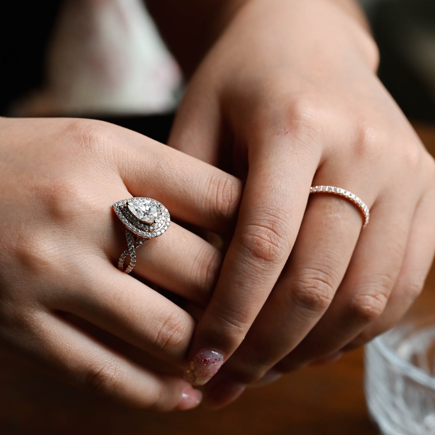 solid-gold-pear-cut-moissanite-engagement-ring-double-halo-ring-twisted-band-ring